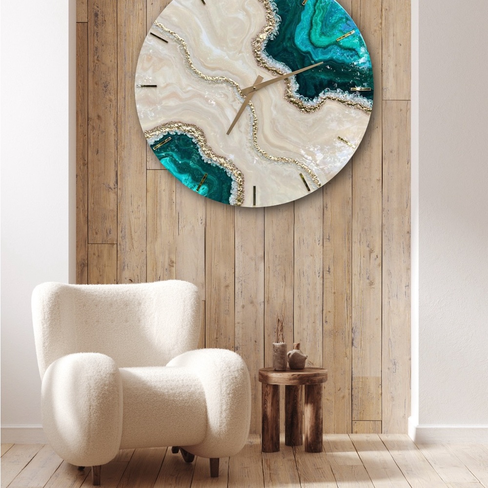 Wall Clock - Picture 12 of 16